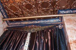 Faux Antique Copper Bathroom Ceiling Tile Design 133