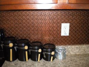 Kitchen Back Splash Plastic Glue Up